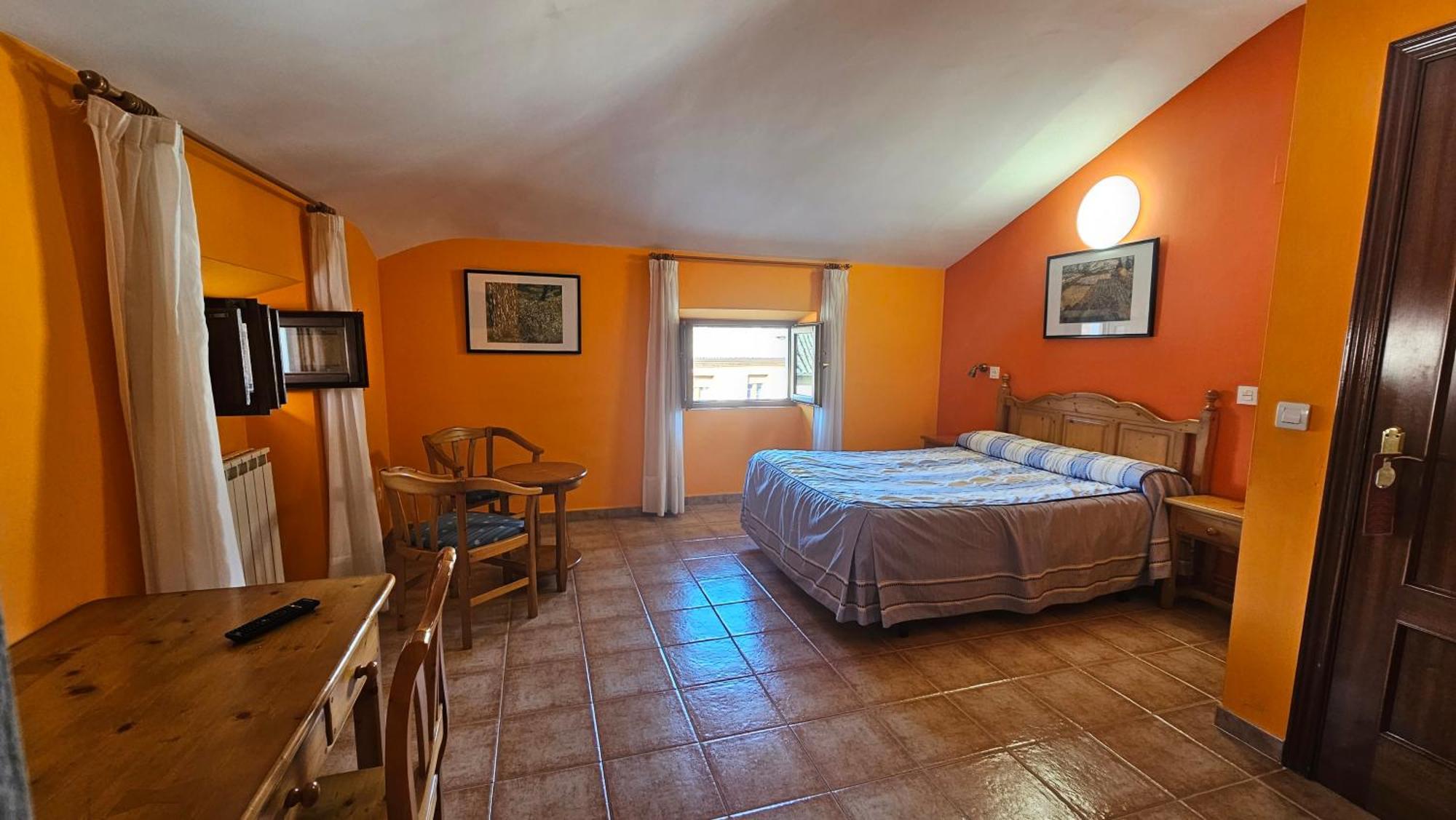 Hostal Albe Каррион-де-лос-Кондес Экстерьер фото